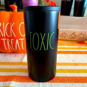 🎃👻 RAE DUNN HALLOWEEN Toxic Slim-can Cooler👻🎃